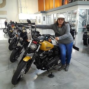 Meet your Posher, Aida